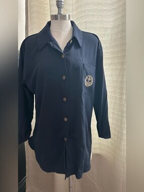 Bedford Fair navy blue button-down shirt featuring gold-colored buttons
